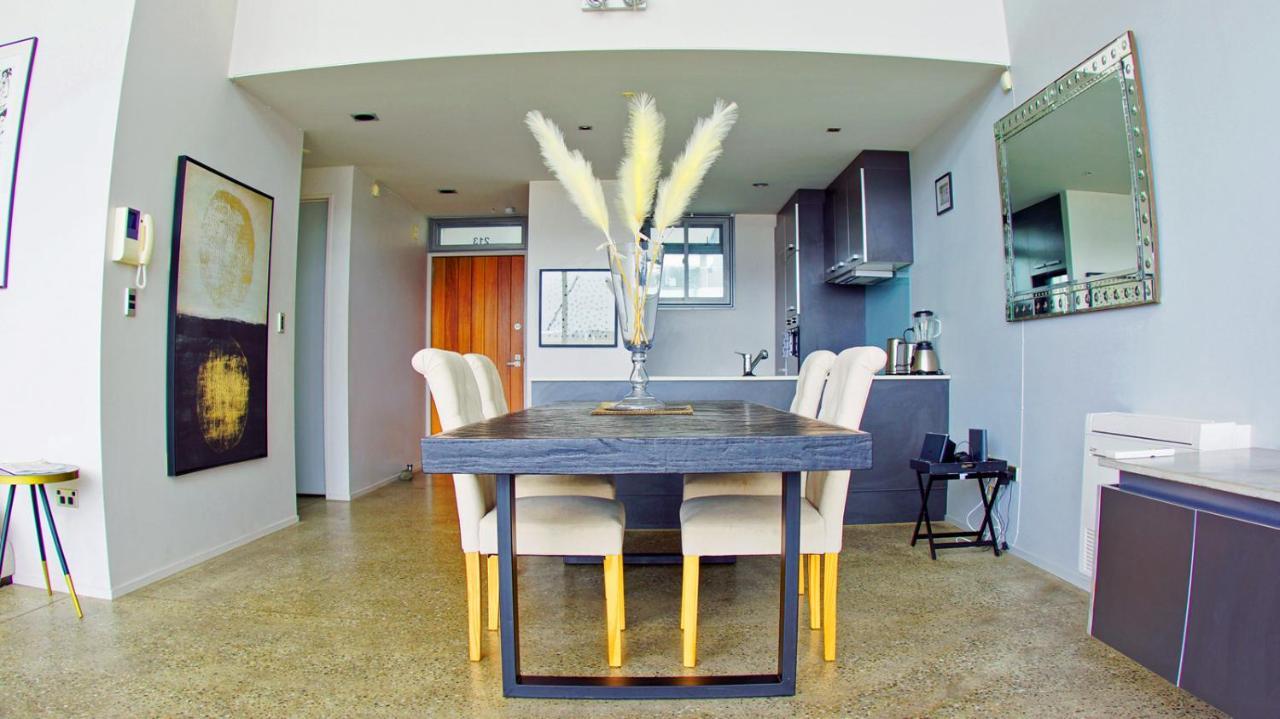 City Fringe Apartment With Sky Tower And City Views 오클랜드 외부 사진