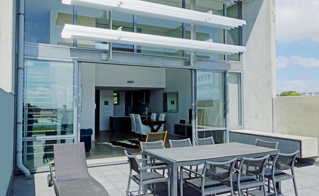 City Fringe Apartment With Sky Tower And City Views 오클랜드 외부 사진